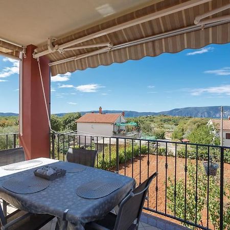 Family Village Apartment Vrh  Екстер'єр фото