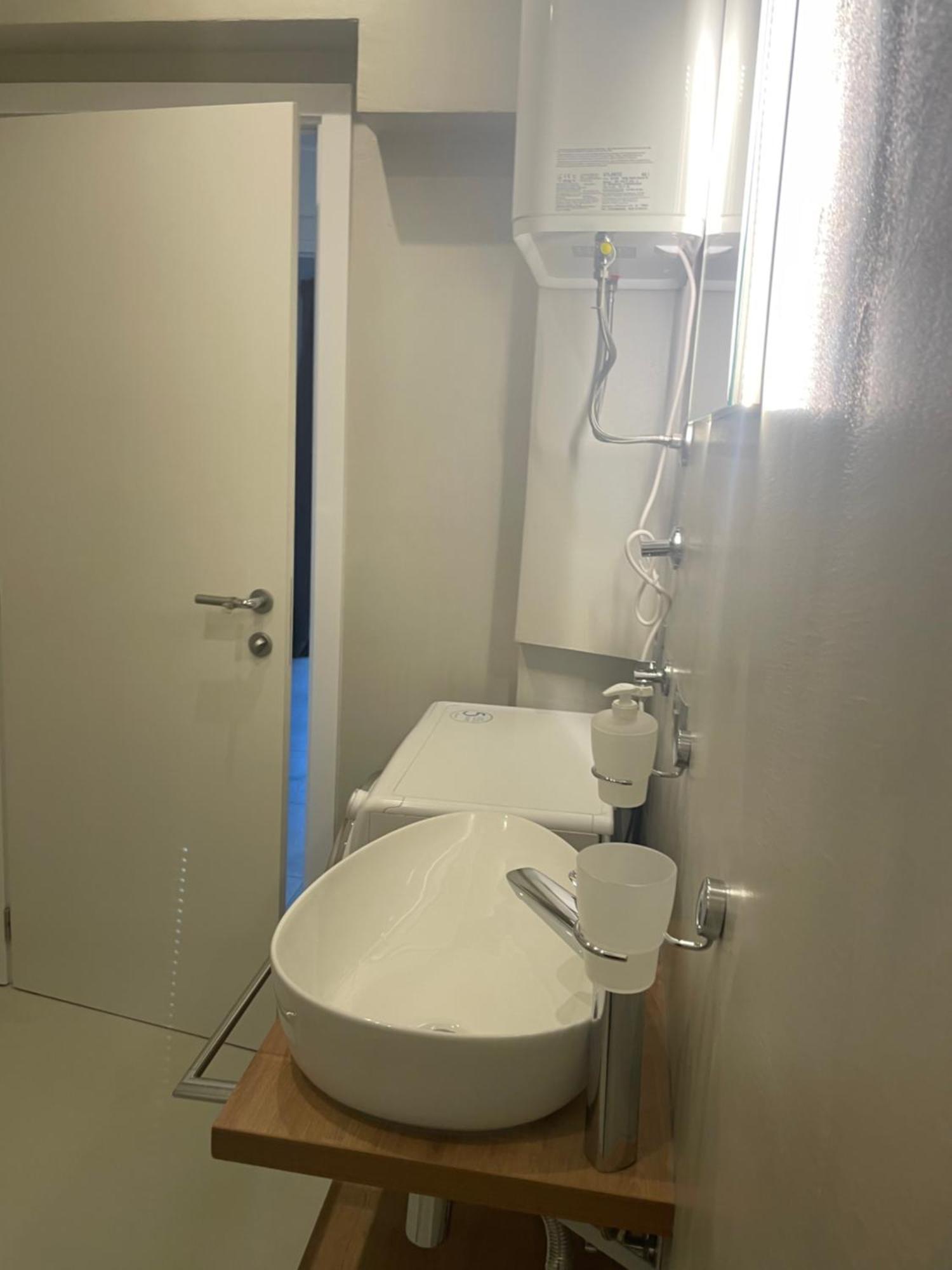 Family Village Apartment Vrh  Екстер'єр фото